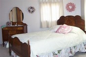Bedroom in Bobolink