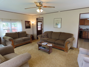 Living room of Longspur.